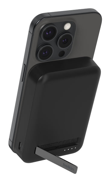 Belkin BoostCharge Pro Wireless Power Bank Black
